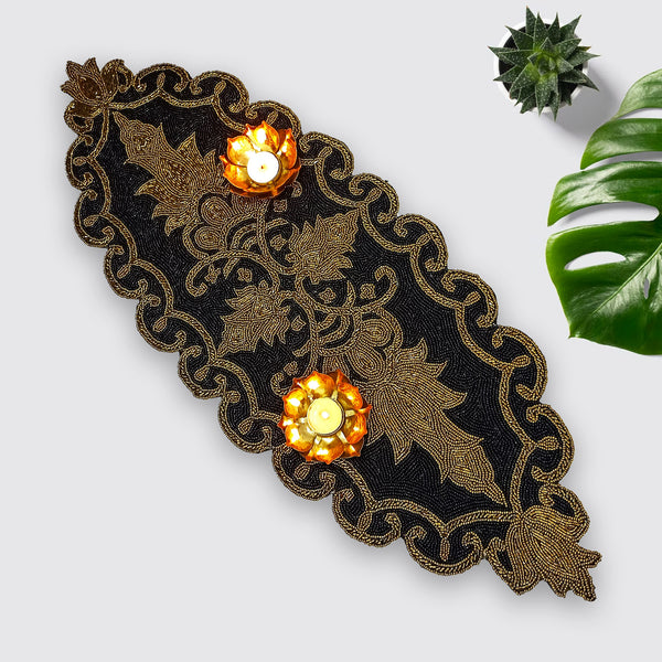 HM Oval Beaded Table Runner