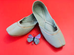 Cora Jutti with zari line